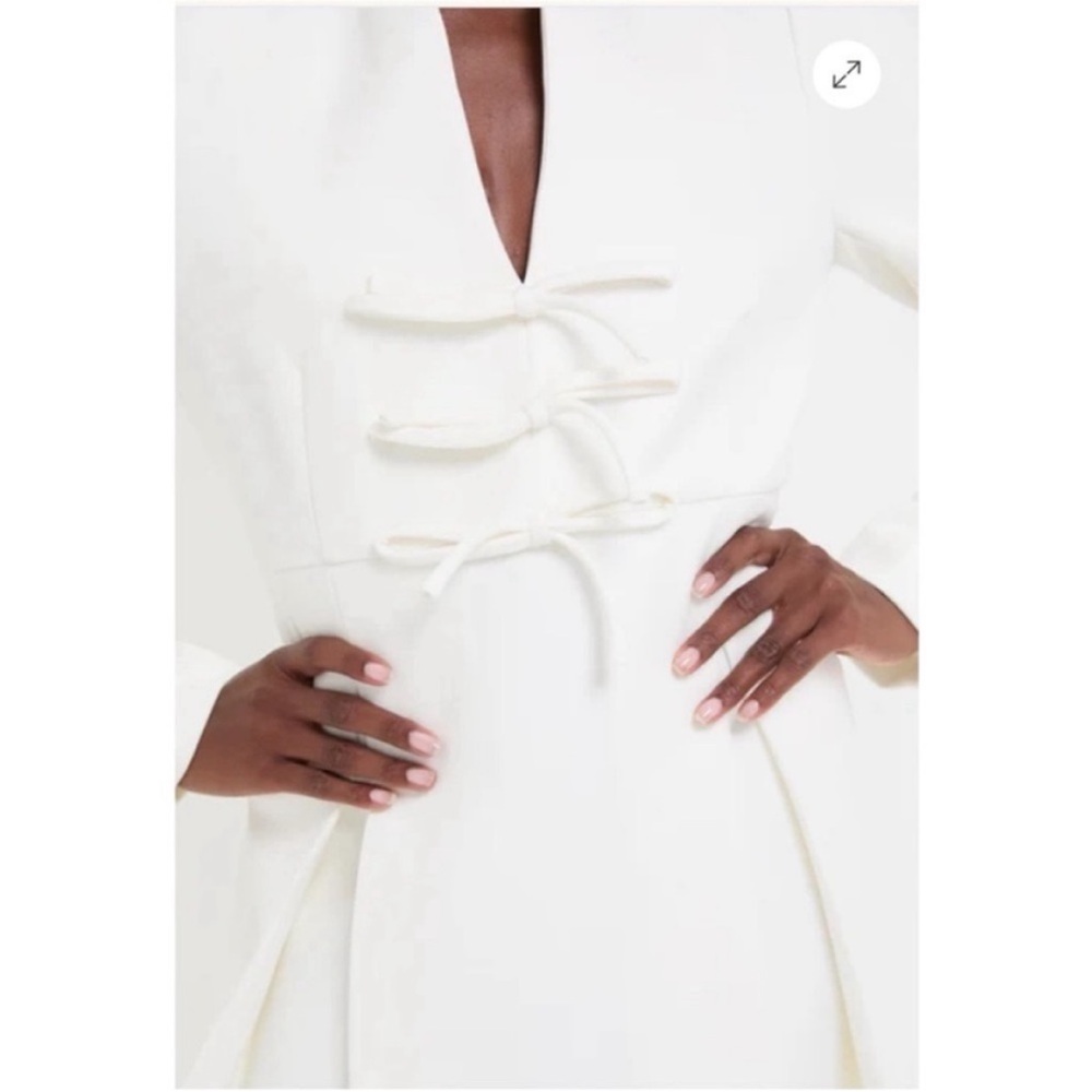 TUCKERNUCK White Crepe Blair Bow Coat Dress - Picture 5 of 11